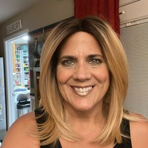 Motown Tress lace front futura fiber wig